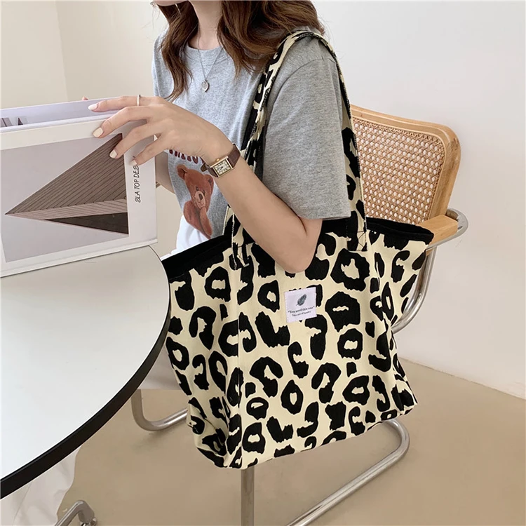 

YASEN Student Trendy 2022 Leopard Canvas Tote Bag Washed Heavy Duty Cotton Printed Shoulder Shopping Bags For Female