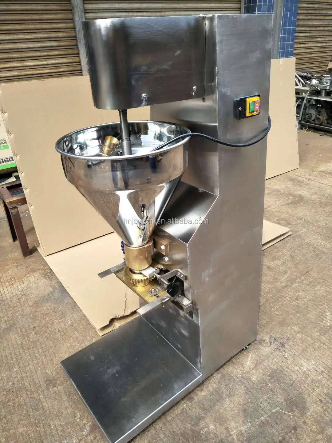 2022 Low Price High Quality Fish Meat Ball Making Machine/meatball