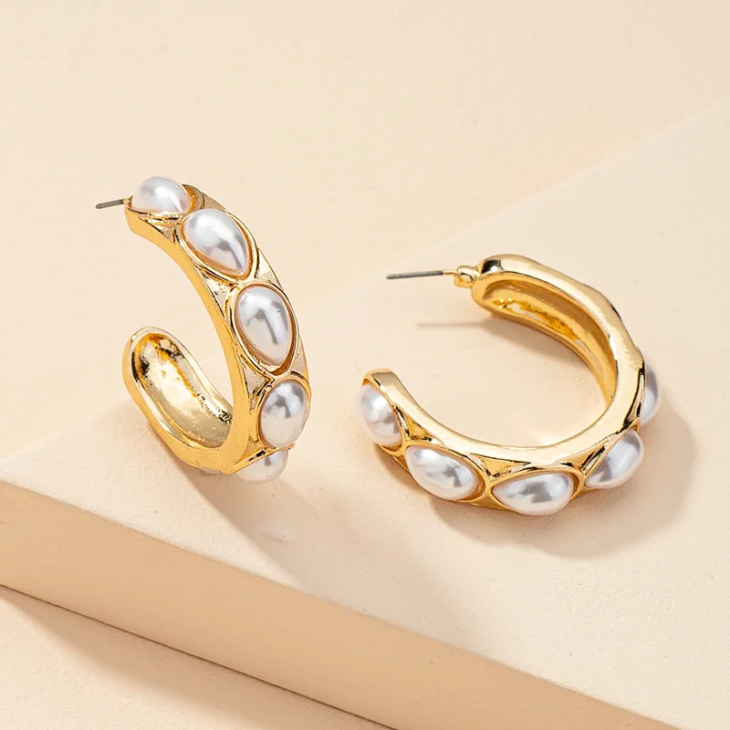 

Fashion Geometric Imitation-Pearls Earrings Simple Metal C-Shaped Small Hoop Earring Women Jewelry Accessories 202104