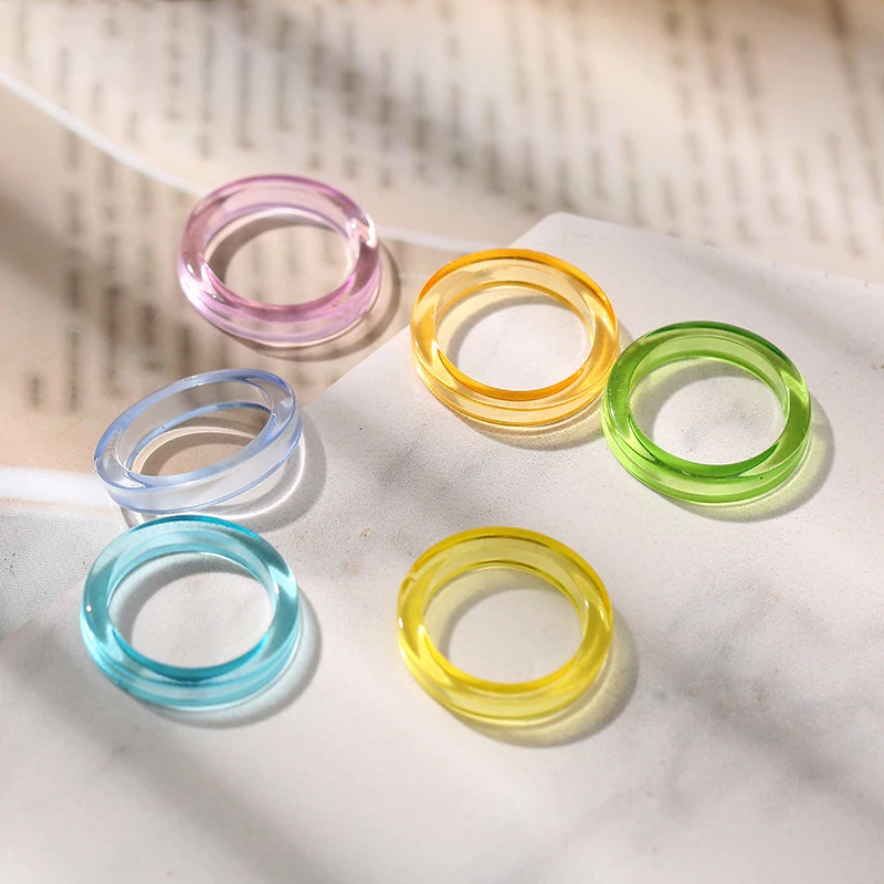 

New Design Cute Colorful Resin Smooth Transparent Big Circle Pastel Resin Ring 2021 Resin Rings Jewelry, Picture shows