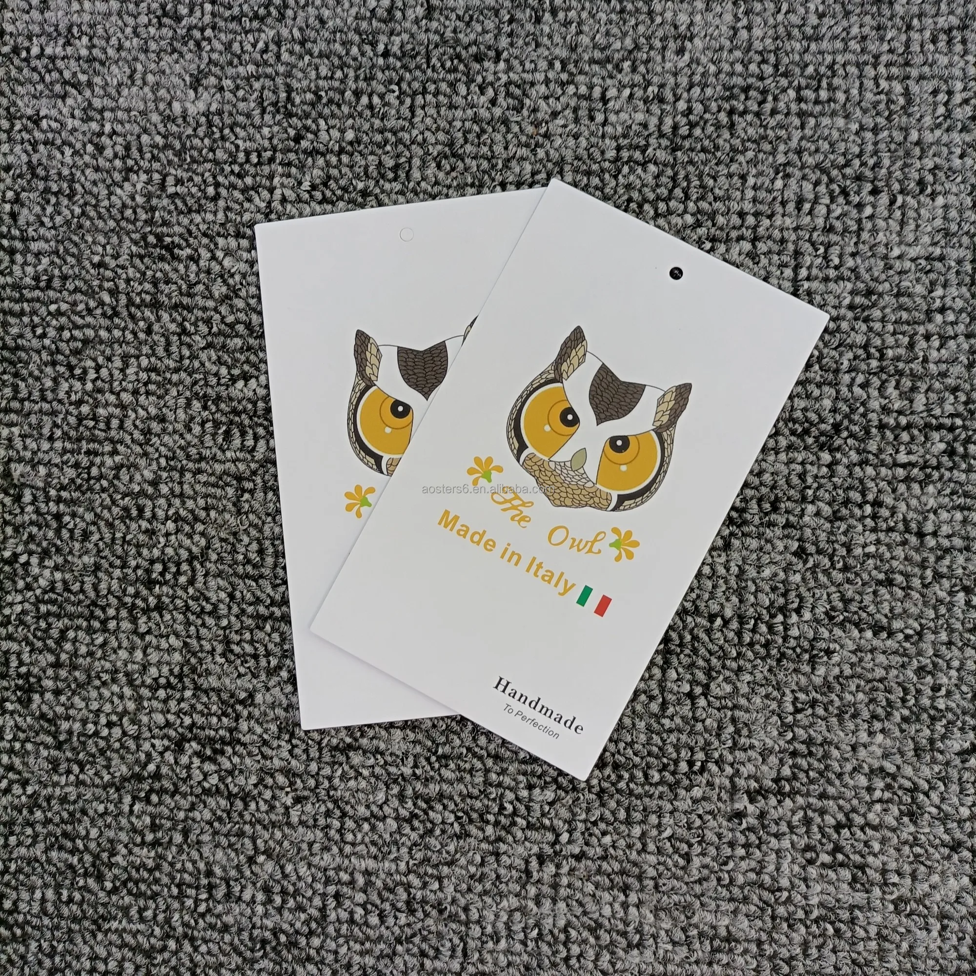 

Factory Direct High Quality Clothes Hang Display Card Paper Hangs With Logo Tag, Cmyk