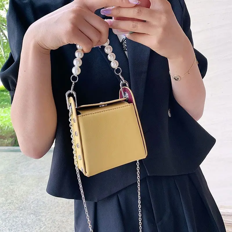

B10145 2020 pearl hand-carried small square bag one-shoulder bag