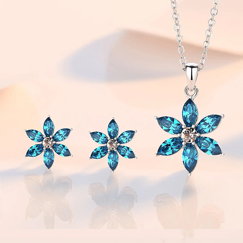 

Aimgal High-end jewelry set S925 sterling silver Austrian crystal lucky six-leaf flower necklace ear studs for women