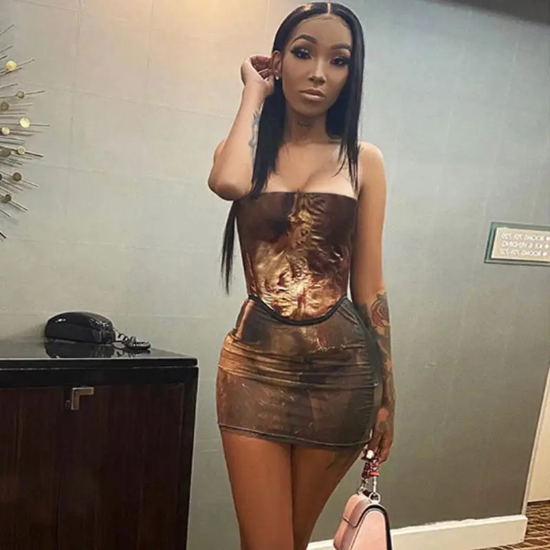 

2021 New Arrivals Summer Clothing Vintage Printing Strapless Mini Dress Womens Sleeveless Bodycon Evening Club Mini Dresses -PT, Coffee