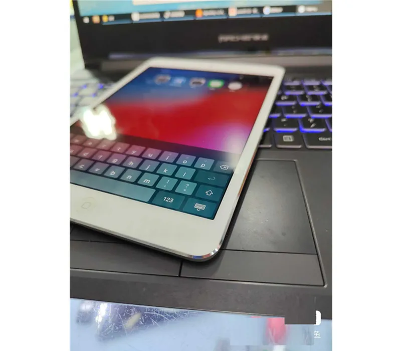 

Stock Used AA Tablet PC Touch Screen Original unlocked for ipad 2