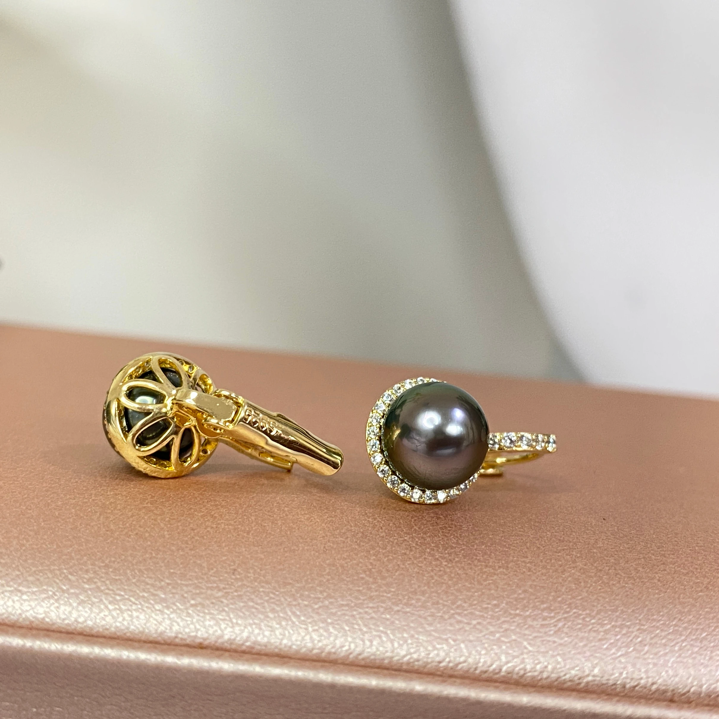 

2021 new design 9-10mm Tahitian Black Pearl Stud Earrings silver 925 Birthday party accessories