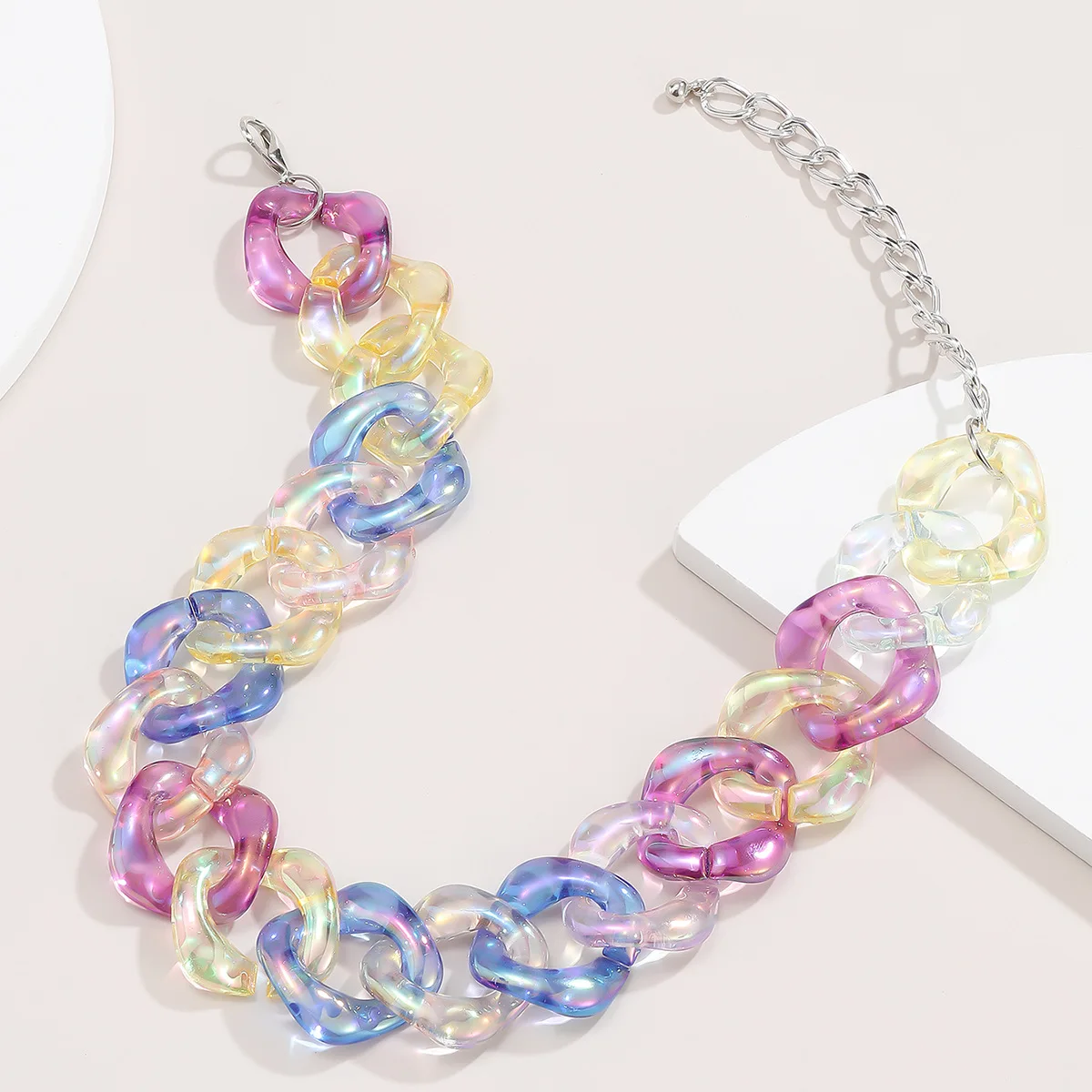 

Cool Fashion Colorful Acrylic Chunky Chain Necklace Punk Hyperbole Dazzling Cuban Link Chain Choker Necklace, As picture