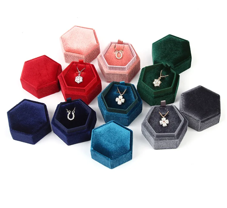 

Custom Logo Small Jewelry Box Jewelry Cardboard Boxes Vintage Velvet Engagement Wedding Single Hexagon Velvet Ring Box