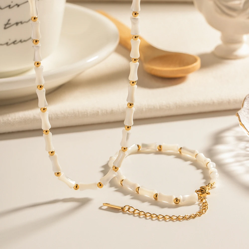 

New Trendy 18k Gold Stainless Steel Moonlight Bamboo Bracelet Jewelry Set Natural Shell Choker Necklace for Girl