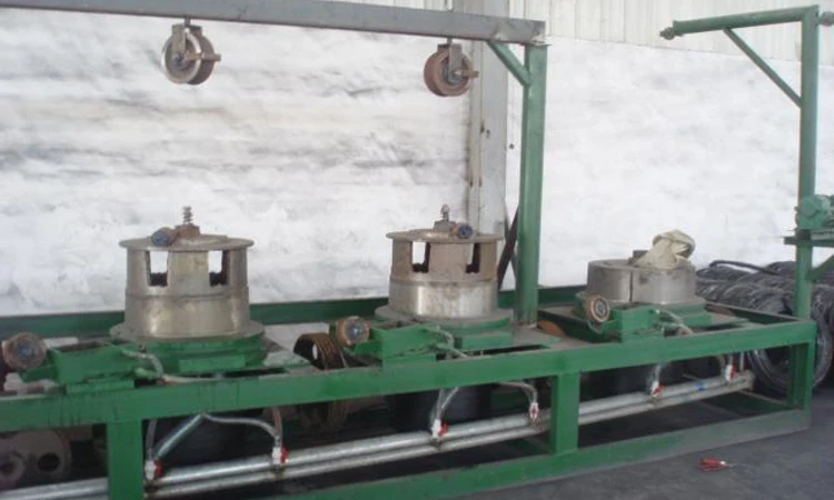 Annealing Tire Binding Wire Dry Wire Drawing Making Machine Manufacturer
