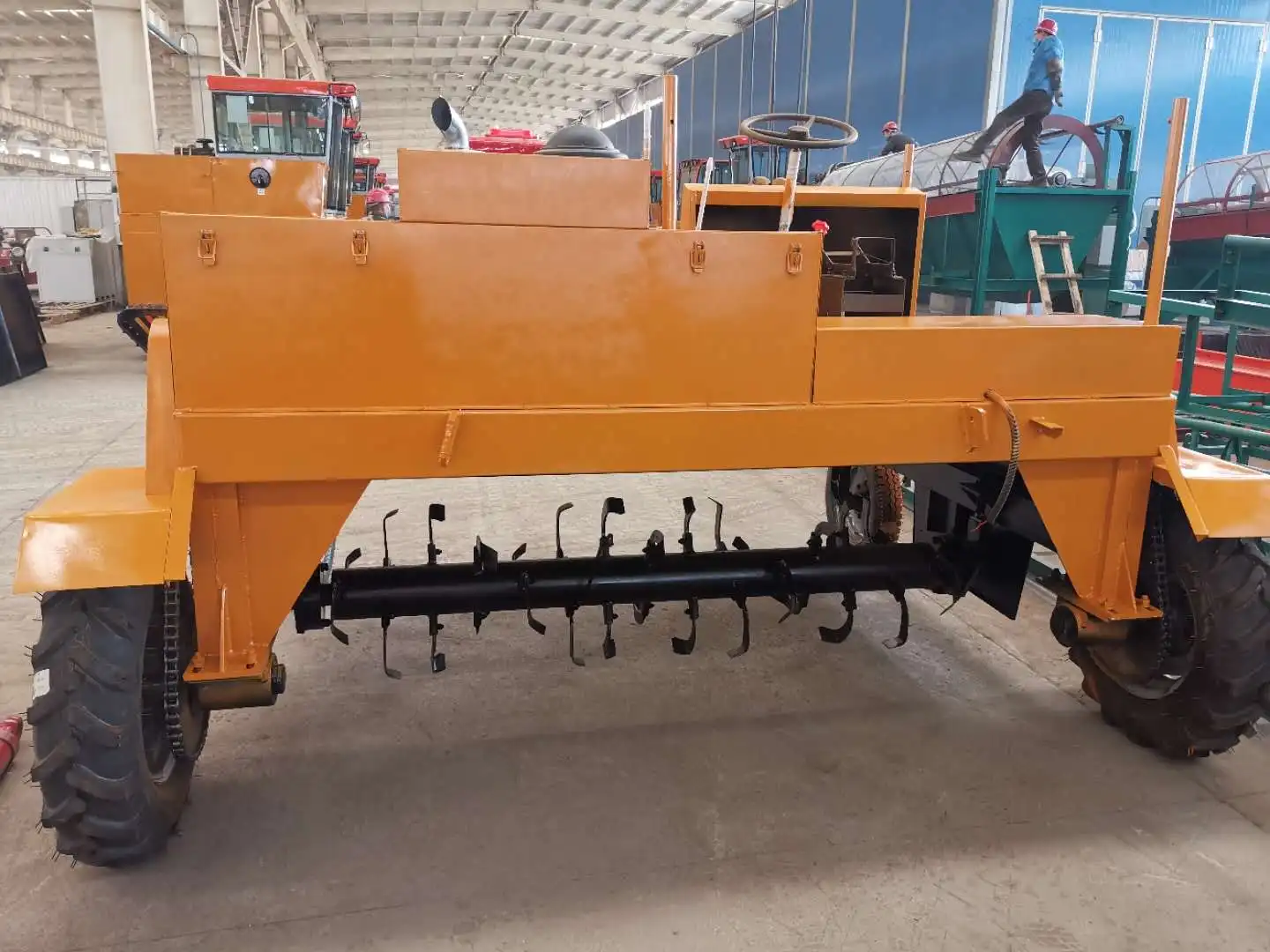 Organic Fertilizer Tractor Mounted Windrow Wheel Type Compost Turner