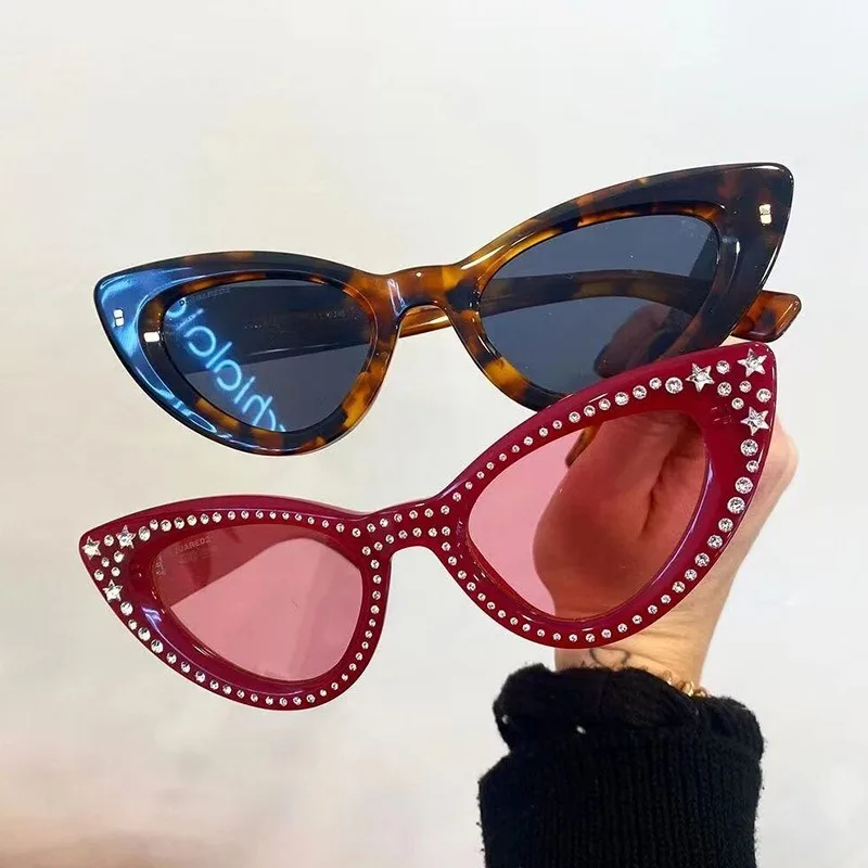 

QSKY High fashion reasonable price vintage style shades cat eye five pointed star diamond 2022 tinted ready stock sunglasses
