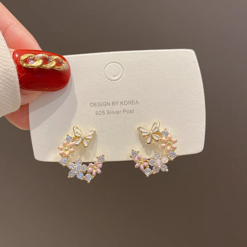 

Minimalist CZ Flower Butterfly Stud Earrings Simple Shiny CZ Butterfly Stud Earrings For Girls
