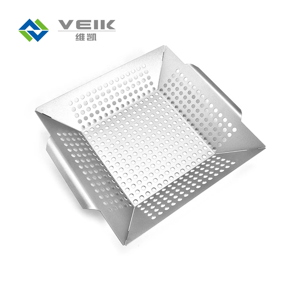 

BBQ masters grill basket stainless steel grill topper barbecue wok pan producer