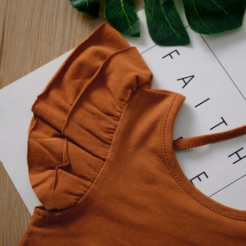 
New Design Summer Baby Girl Outfits Sleeveless T Shirt Ruffle Skirt 