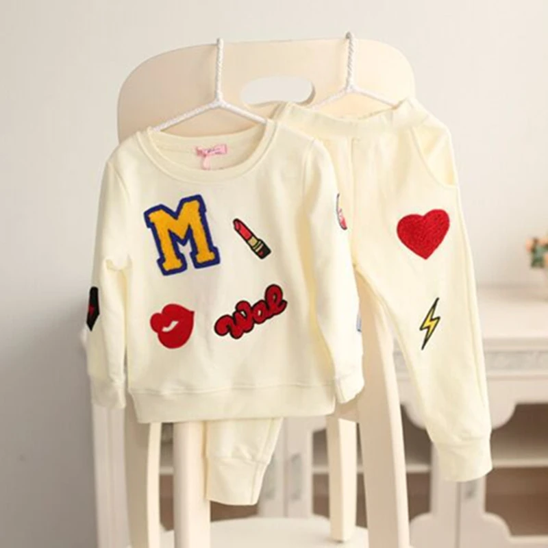 

Hot Sale Spring Fall Girls Clothing Sets Kids Clothes Boutique Children Clothing Lipstick Pattern sets, 2 colors