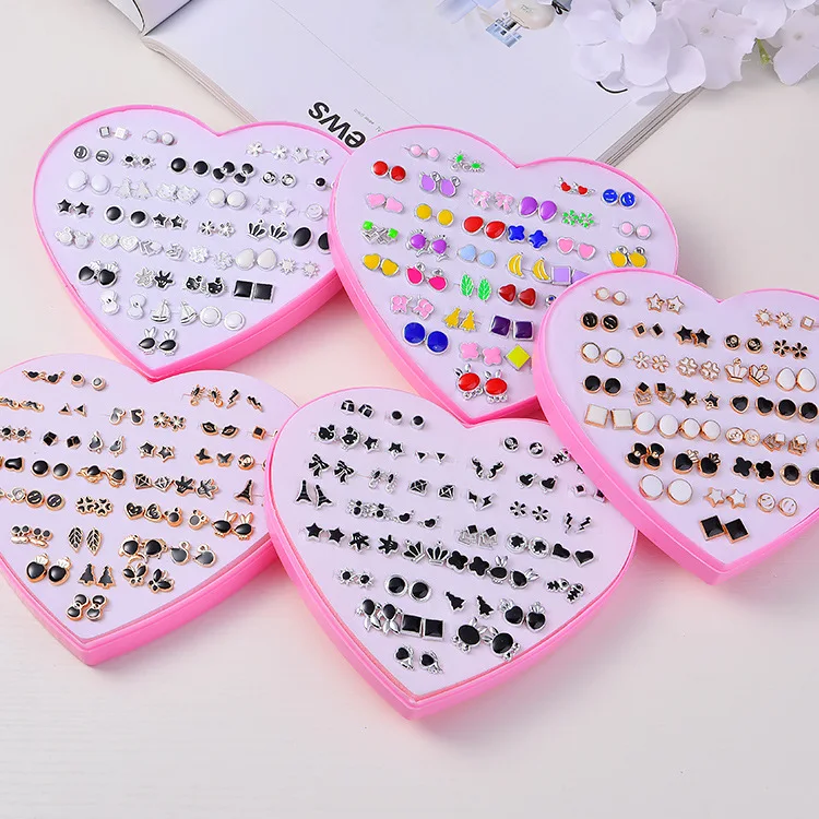 

Korean fashion ladies soft pottery anti-allergic plastic needle 36 pairs of earring sets