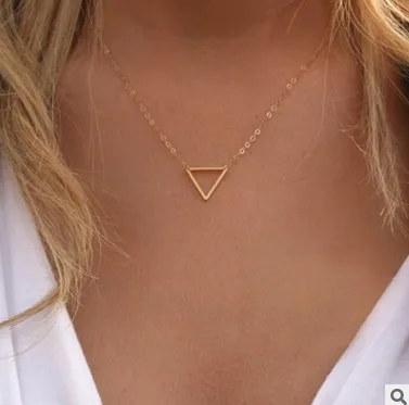 

Triangle Necklace Cross-border New Accessories European and American Accessories Simple Fashion Hollow Triangle Necklace, White and gold