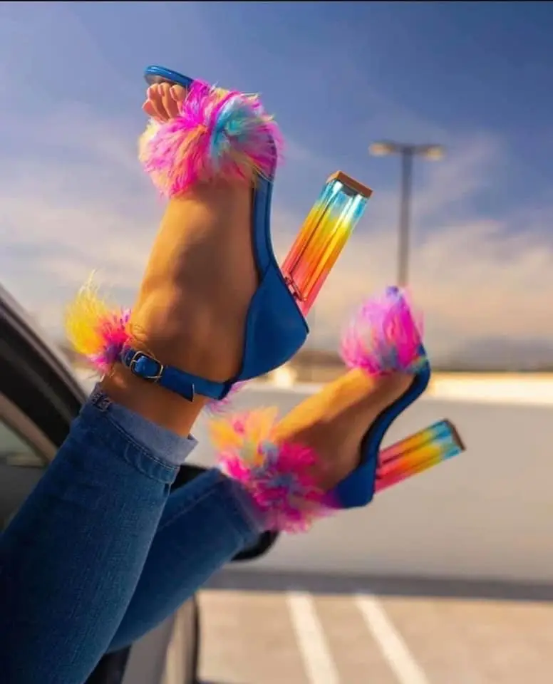 

2020 women nightclub party sexy high heels fur plush super height sandals plus size, Picture color or customized