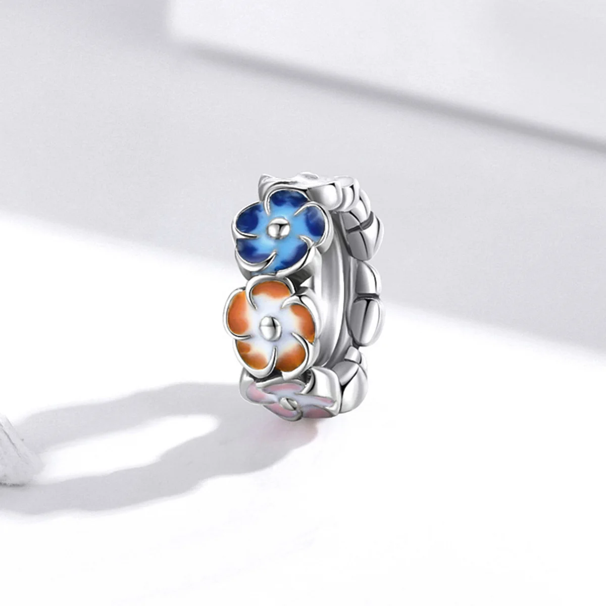 

High Quality Vintage 925 Silver Colorful Hydrangea Round Bead Charms For Jewelry Making Bracelet
