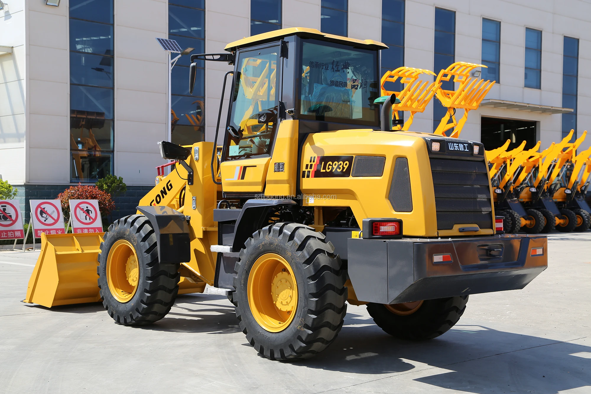 Lg946 Lugong 2500kg Front End Loader Small Wheel Loader Used In The