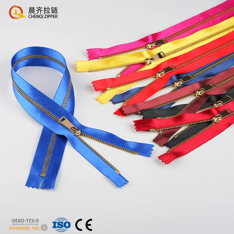 

High-end manufacturers wholesale metal zipper silk bright tape open-end all kinds of metal zipper