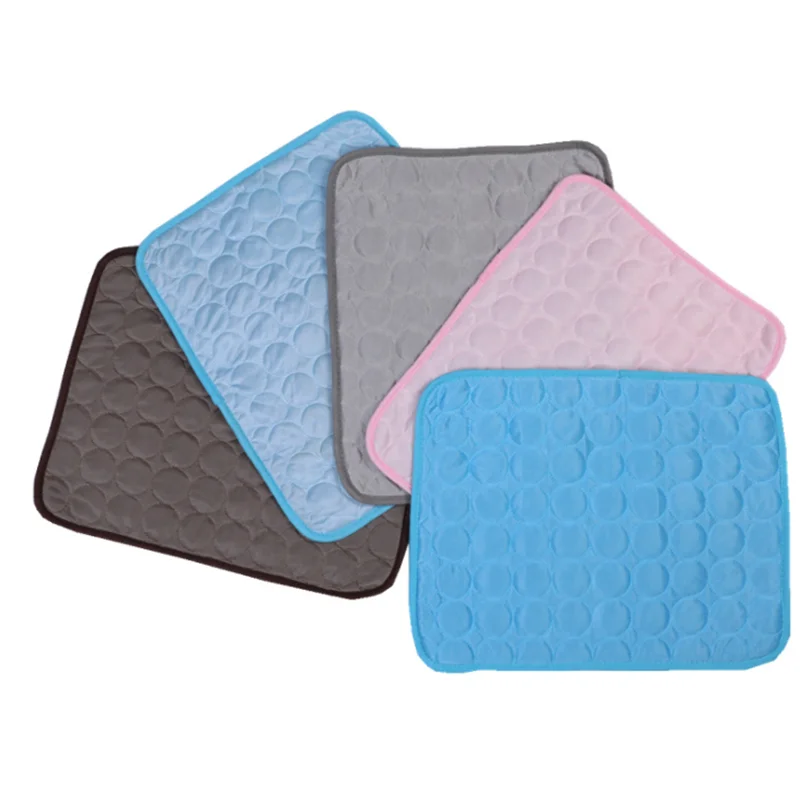 

Dog Cooling Mat Non Toxic Cats Bed Pet Cooling Mat For Dogs, Customized color