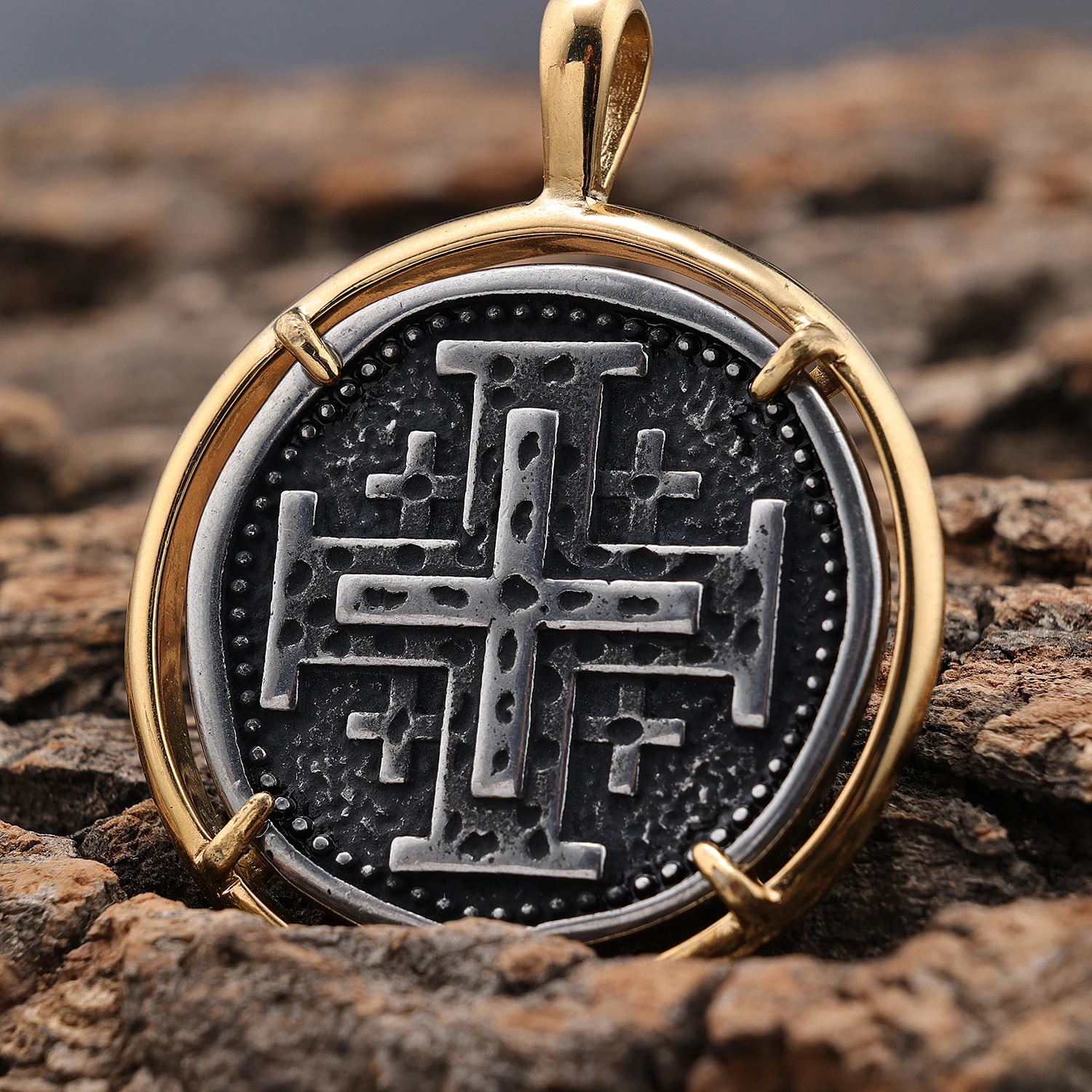 

18k Gold Jerusalem Cross Crusaders Pendant Stainless Steel Holy Style Christian Religious Jewelry Necklace for Christmas Gifts