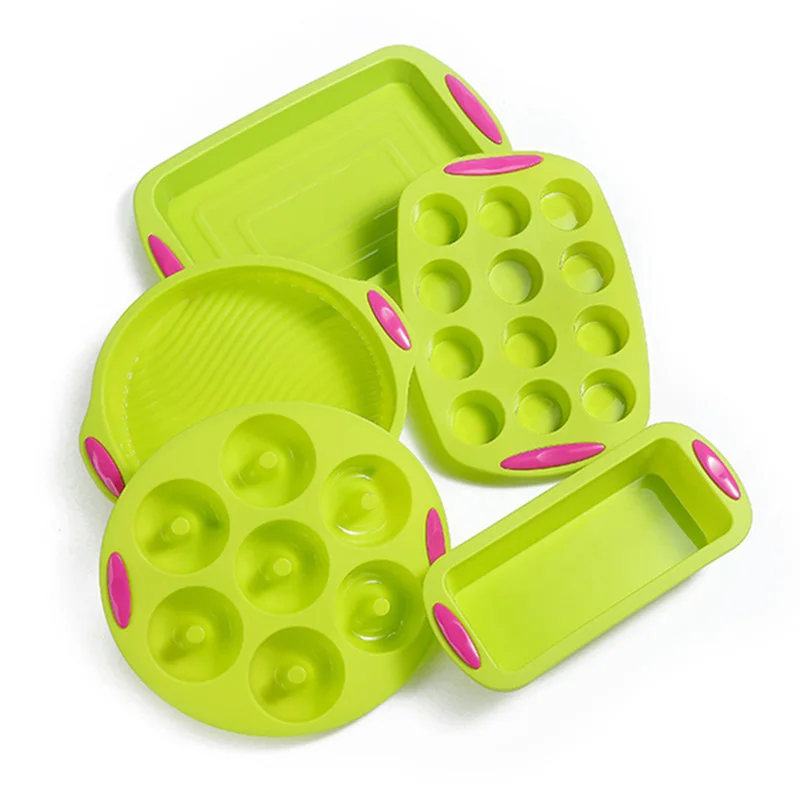 

41 Pieces Set Bake Mold China Suppliers New Products Baby Safe Diy Baking Gadget 12 Muffin Cup Cake Donut Machine Silicone Pan