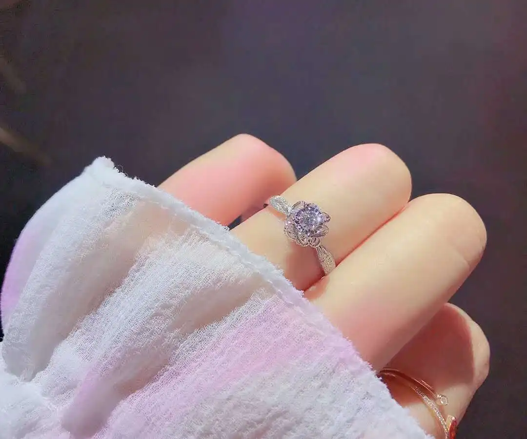 

High Quality Wholesale Fashion Designs KYRA0678 CZ Ring Platinum Plated Flower Shape 3A Zircon Wedding ring for Women, Silver
