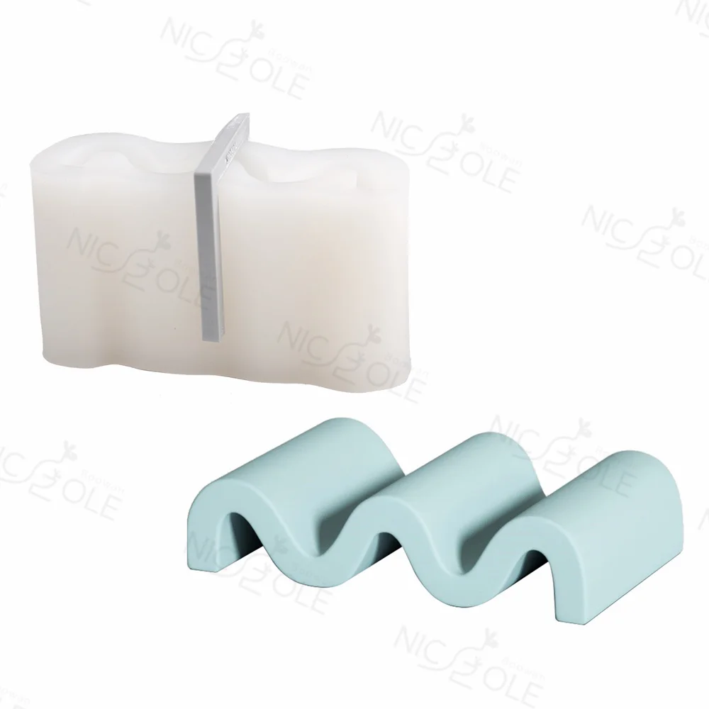 

Nicole Handmade Soap Dish Self Draining Soap Holder Tray Soap Rack Casting Epoxy Resin Concrete Cement Mold