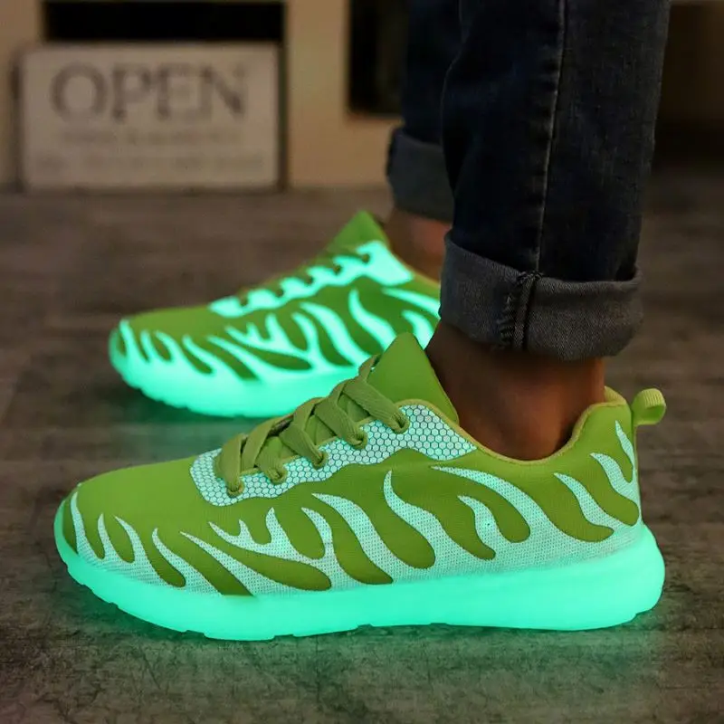 

Factory good quality noctilucent casual sports men shoes 2020 sneaker, Optional
