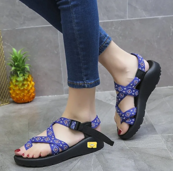 

New style Women's sandals large size women's flat shoes daily life casual shoes wholesale women's Beach shoes, 10 colors