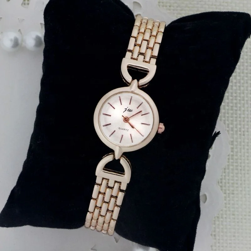 

3376 Fashion Korean Style Women's Movement Watch Bracelet Ladies Watch Domed Lady Watch