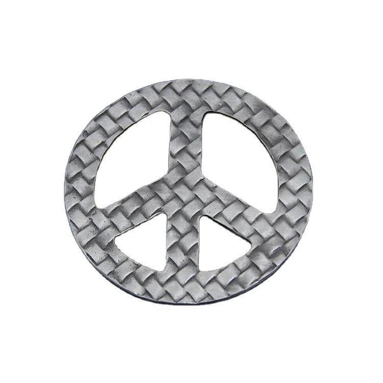 

European and American style and peace accord with gold vintage brooches Luxury ladies scarf brooches Designer brooches and brooc, Color