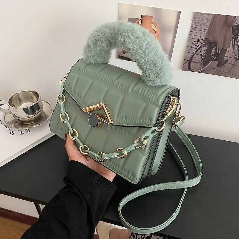 

fashion crocodile leather fur tote bags women handbags ladies unique fur handle acrylic chain shoulder purses fall handbags 2021, Black, white, yellow, red, khaki, green, pink, gray