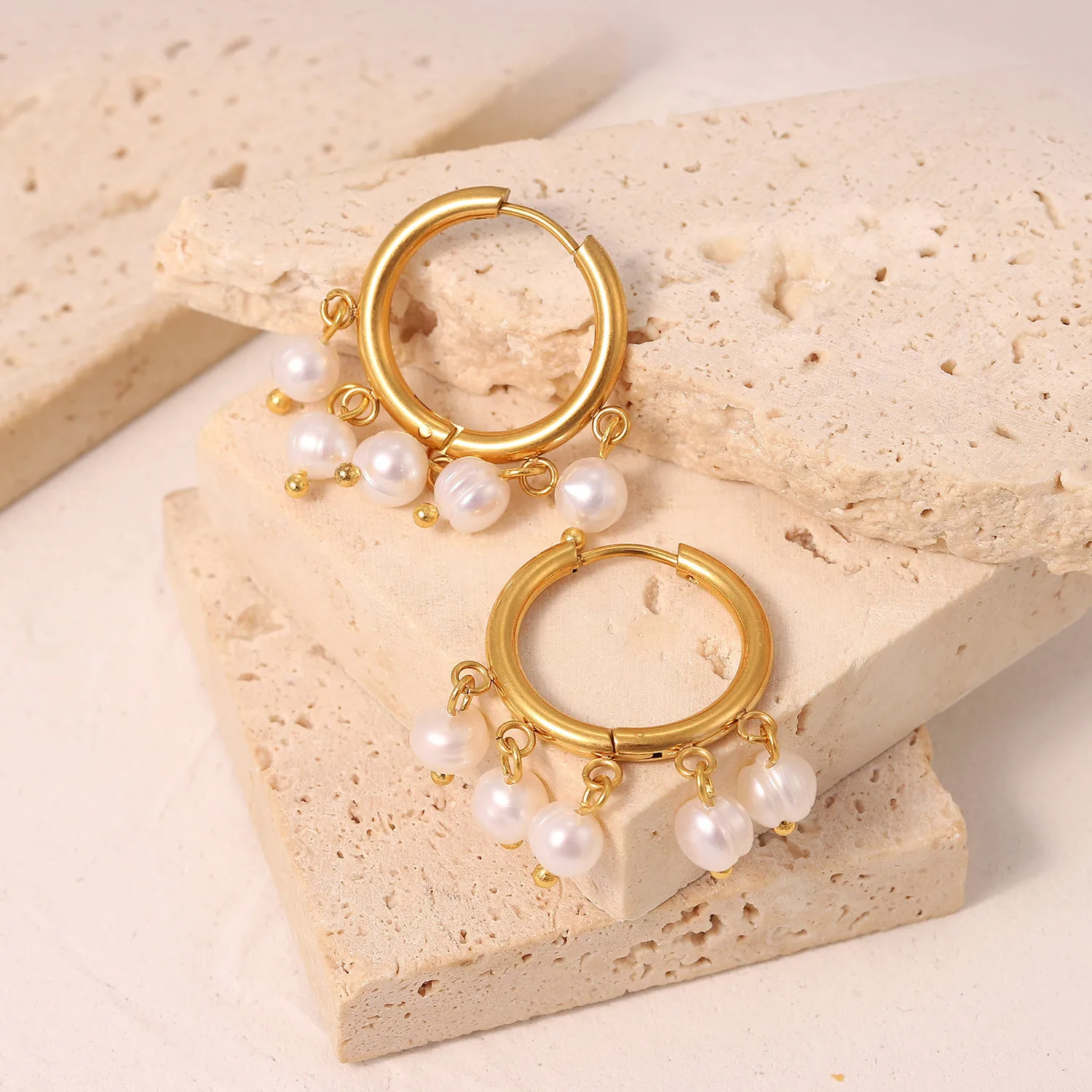 

Statement Fashion Jewelry Gold Plated Freshwater Shell Pearl Tassel Hoop Stainless Steel Earrings Accessories for Women