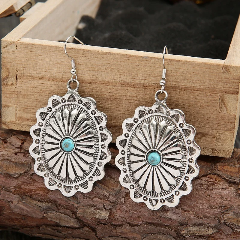 

Bohemian Southwestern Chunky Vintage Turquoise Earrings Classic Concho Earrings for Women