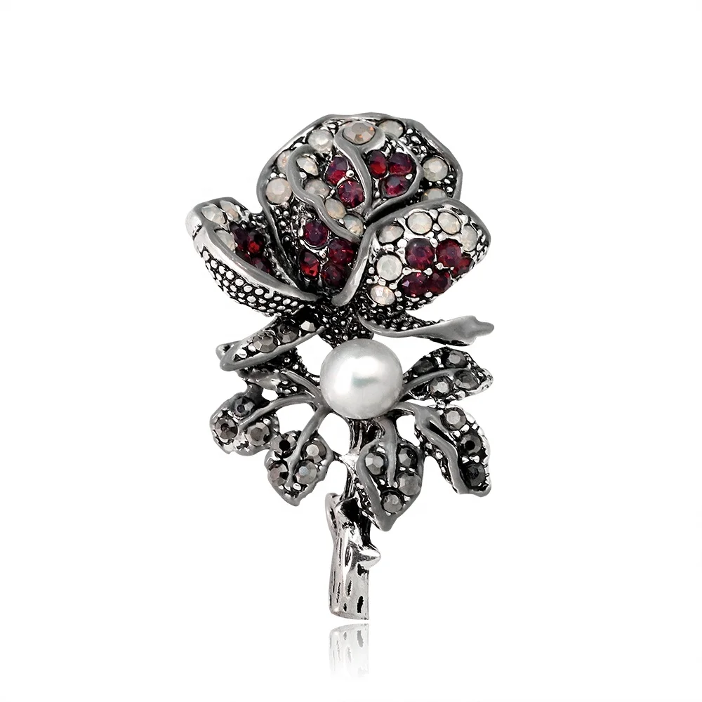 

Rhinestone Pearl Rose Retro Simple Needle Atmosphere Brooch