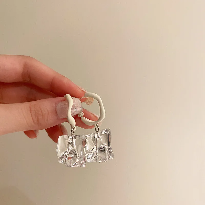 

Fashion Korean Style Irregular Transparent Acrylic Earrings Trend Designer Creative Ear Jewelry For Girls