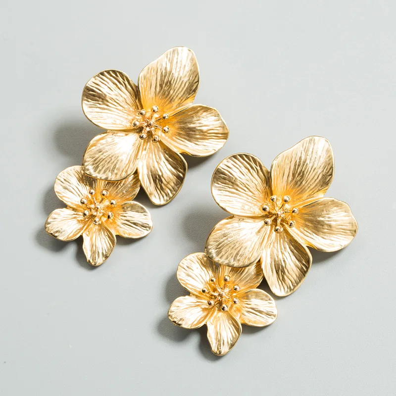 

ce0523 Hawaiian Jewelry Wholesale Fashion Abalone Gold Metal Flower OEM Earrings Summer Jewelry