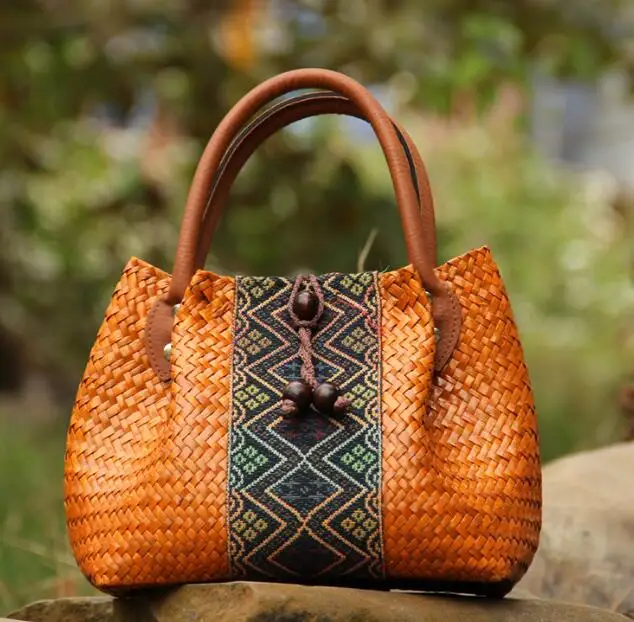 

Low Price Handmade Straw Woven Women's Handbags Summer Beach Ladies Straw Clutch wild holiday Rattan Bag