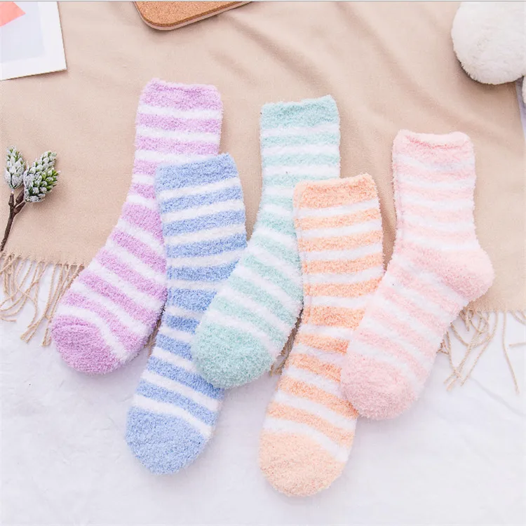 

Hot Sale Custom Pattern Fashion Microfiber Striped Fluffy Fuzzy Socks Women