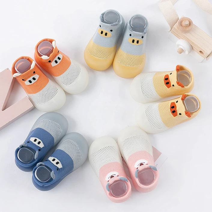 

Baby Toddler Sock Shoes Barefoot Non-Skid Slipper Boys Girls First Walking Shoes Cotton Mesh Breathable Slip-on Sneakers M3497