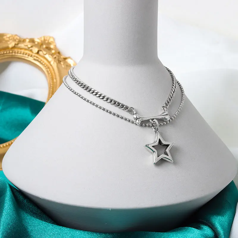 

New simple double Pentagram retro hip hop Necklace light luxury Star Jewelry