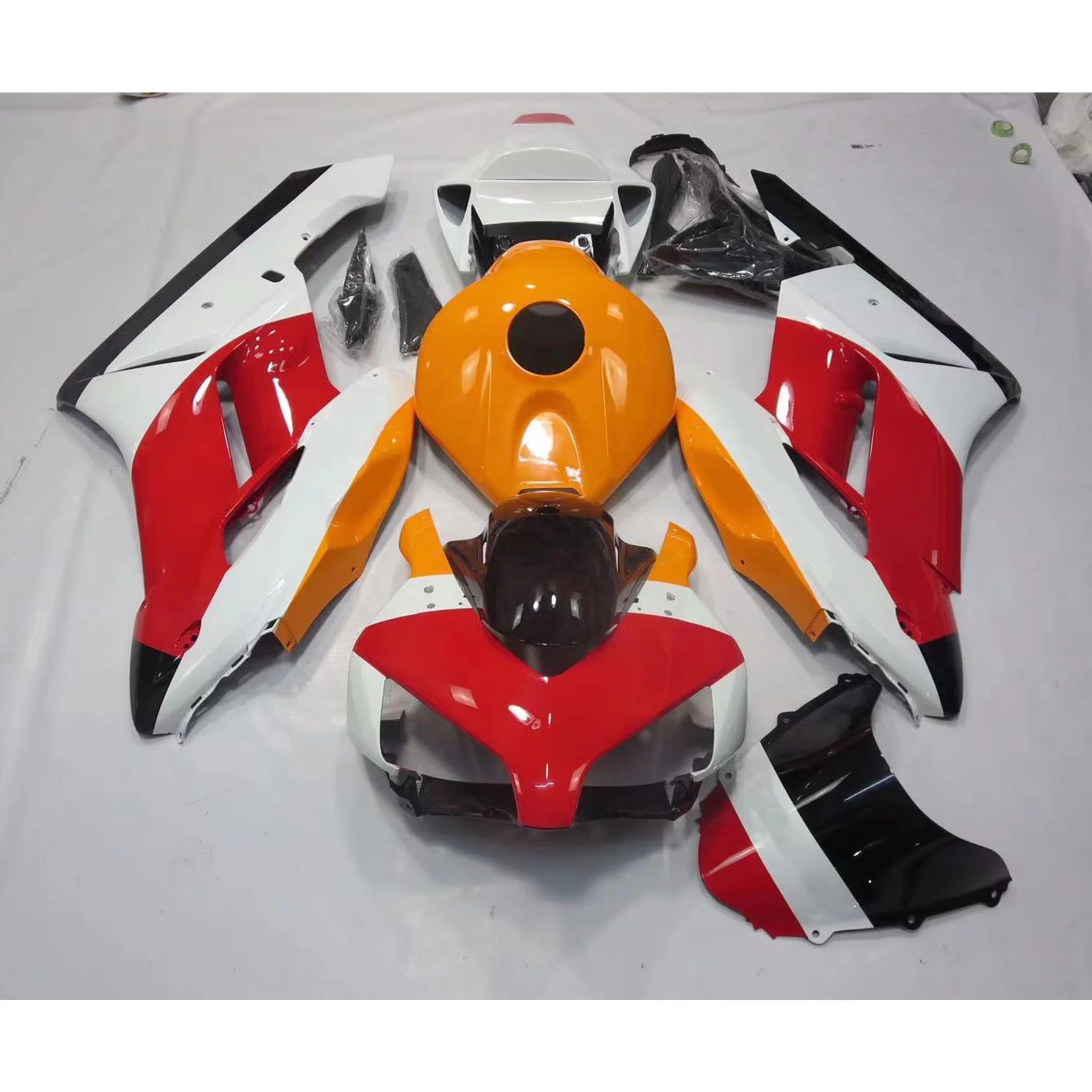 

2022 WHSC Red And Orange OEM Motorcycle Accessories For HONDA CBR1000RR 2004-2005 04 05 Motorcycle Body Systems Fairing Kits, Pictures shown