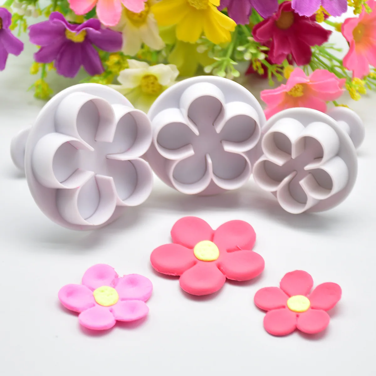 

DIY Baking Tool 3pcs Piastic Five Petal Flower Cake Cookies Biscuit Fondant Spring Mold Decoration Shaping Press Cutter Stamop