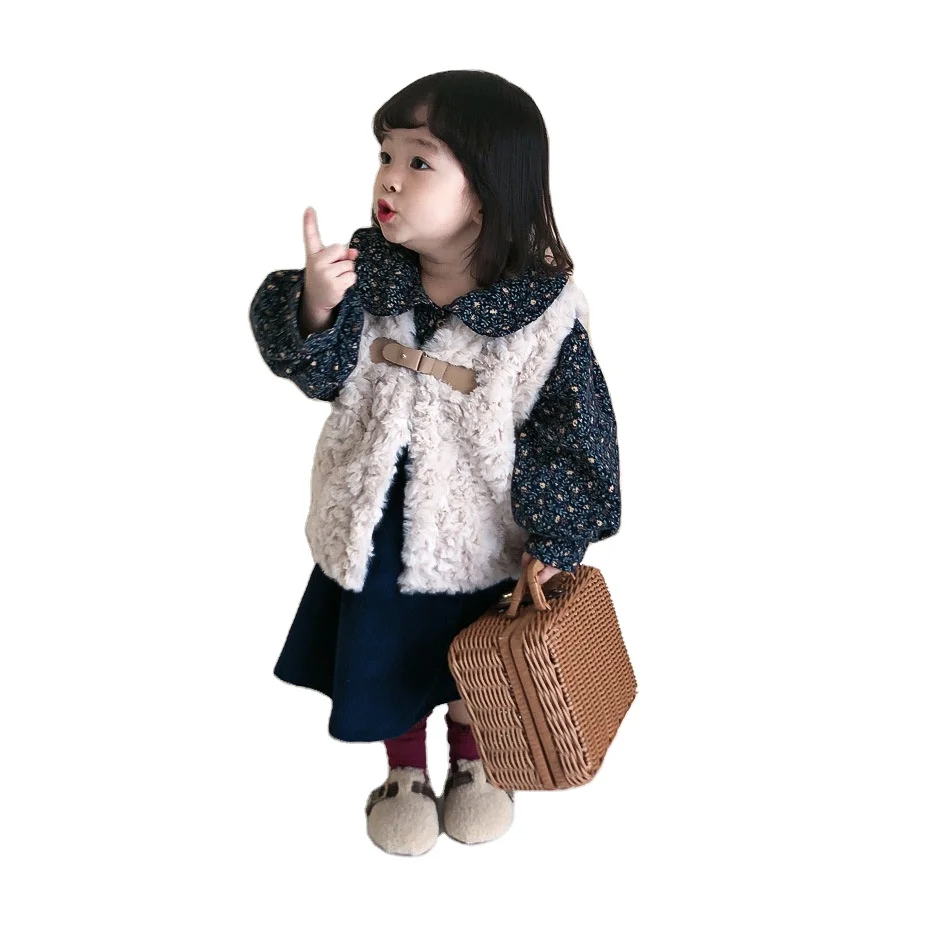 

Girl vest 2020 Winter New Korean version of fur integrated with foreign style female wearing vest baby coats for wholesale, As pic shows, we can according to your request also