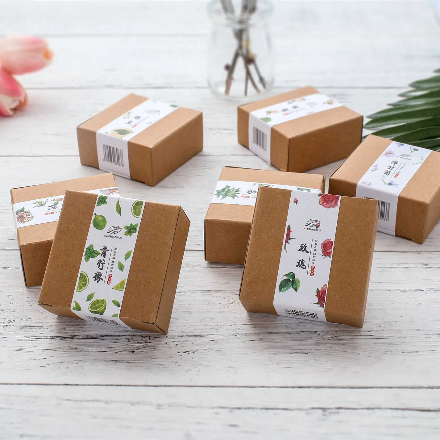 
Lavender traces handmade essential oil soap handmade soap essential oil soap OEM processing 