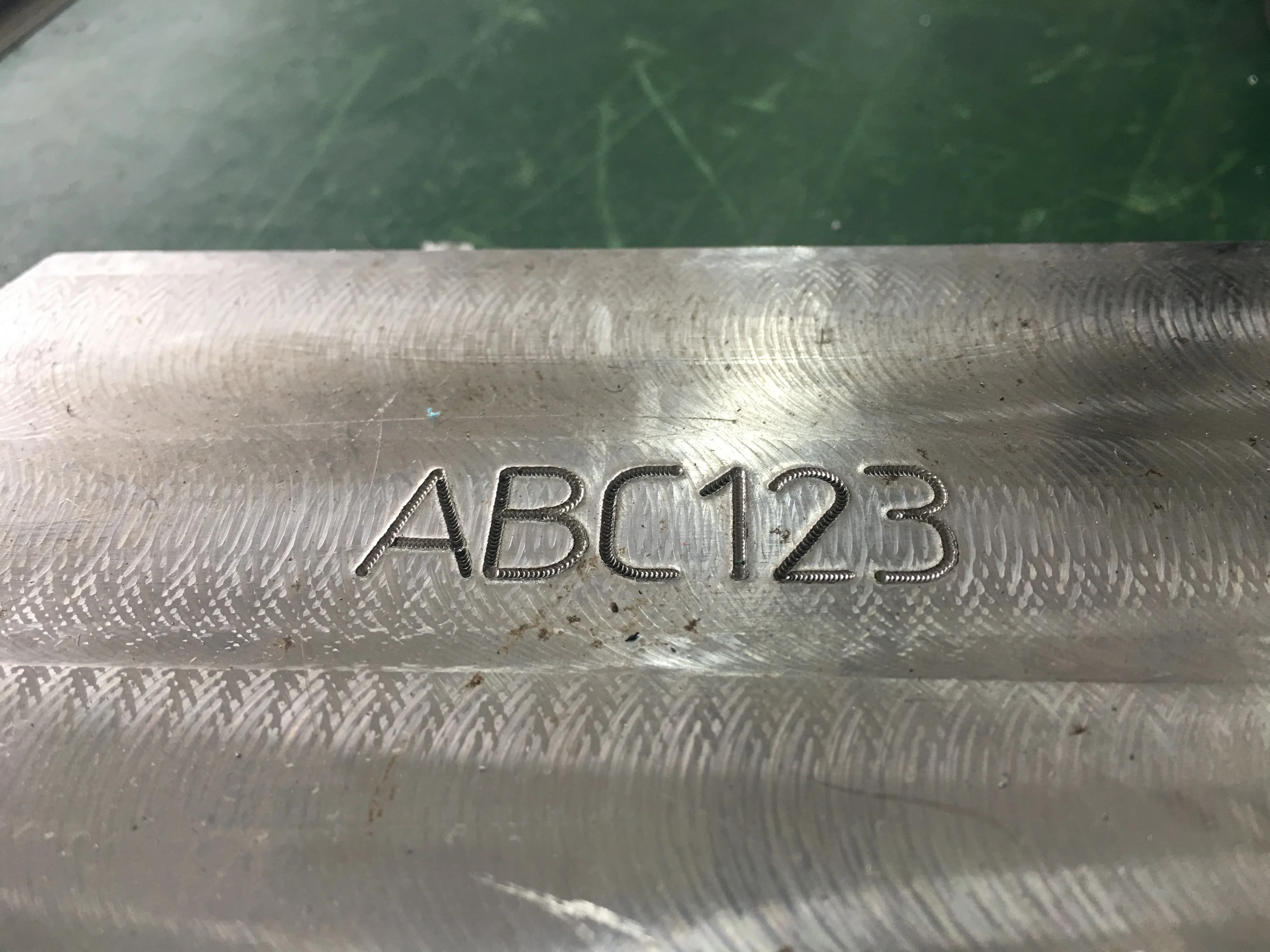 
handheld dot peen marking machine 